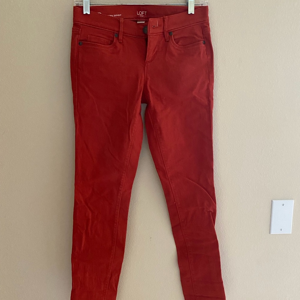 🚨SUPER SALE🚨 Loft Modern Skinny Jeans Rust Colored 00P EUC Worn Once